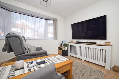5 Bursill Crescent, Newington, Ramsgate, CT12 6EZ