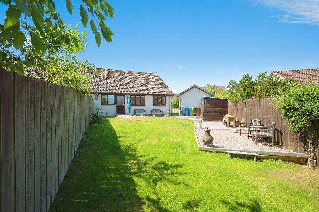 Garden and Location
