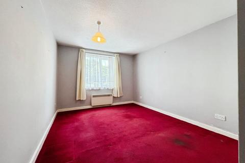 2 bedroom flat for sale, Sandgate Road, Folkestone
