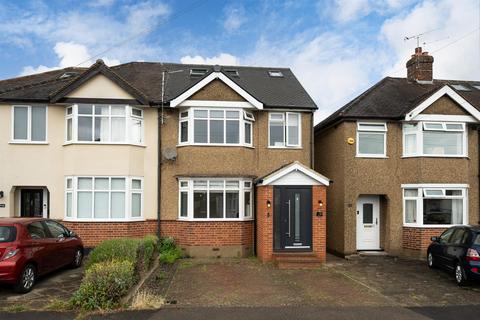 4 bedroom semi-detached house for sale, Malvern Way, Croxley Green