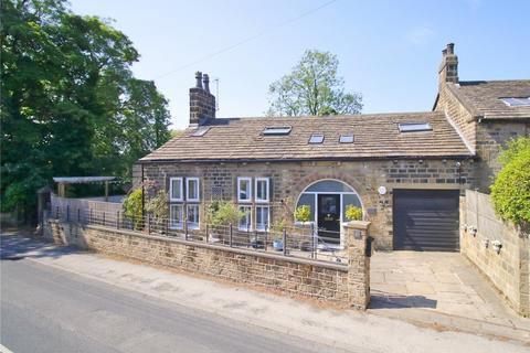 4 bedroom link detached house for sale - Back Lane, Guiseley, Leeds, West Yorkshire, LS20