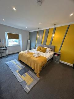 1 bedroom apartment to rent, Flat 4, 114 High Street, Boston, PE21 8TG