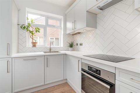 15 Acre Grove, Much Hoole, Preston, PR4 4QD