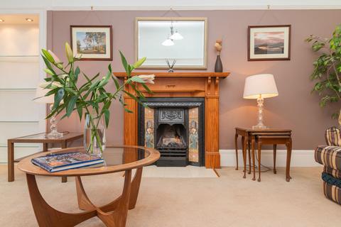 2 bedroom apartment to rent, Novar Drive, Hyndland, Glasgow