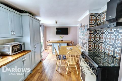 undefined, Brynglas, Caerphilly
