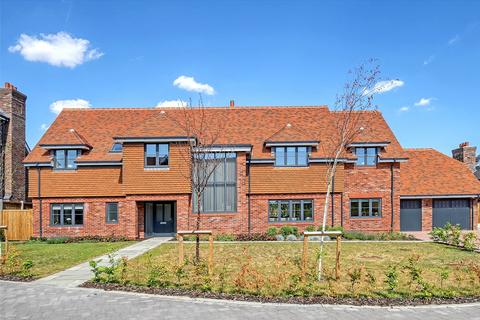 5 bedroom detached house for sale, Brambles Close, Felsted, Dunmow, Essex, CM6