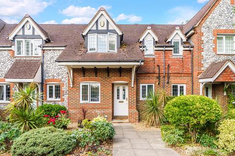 4 bedroom terraced house for sale, Old Schools Lane, Ewell Village