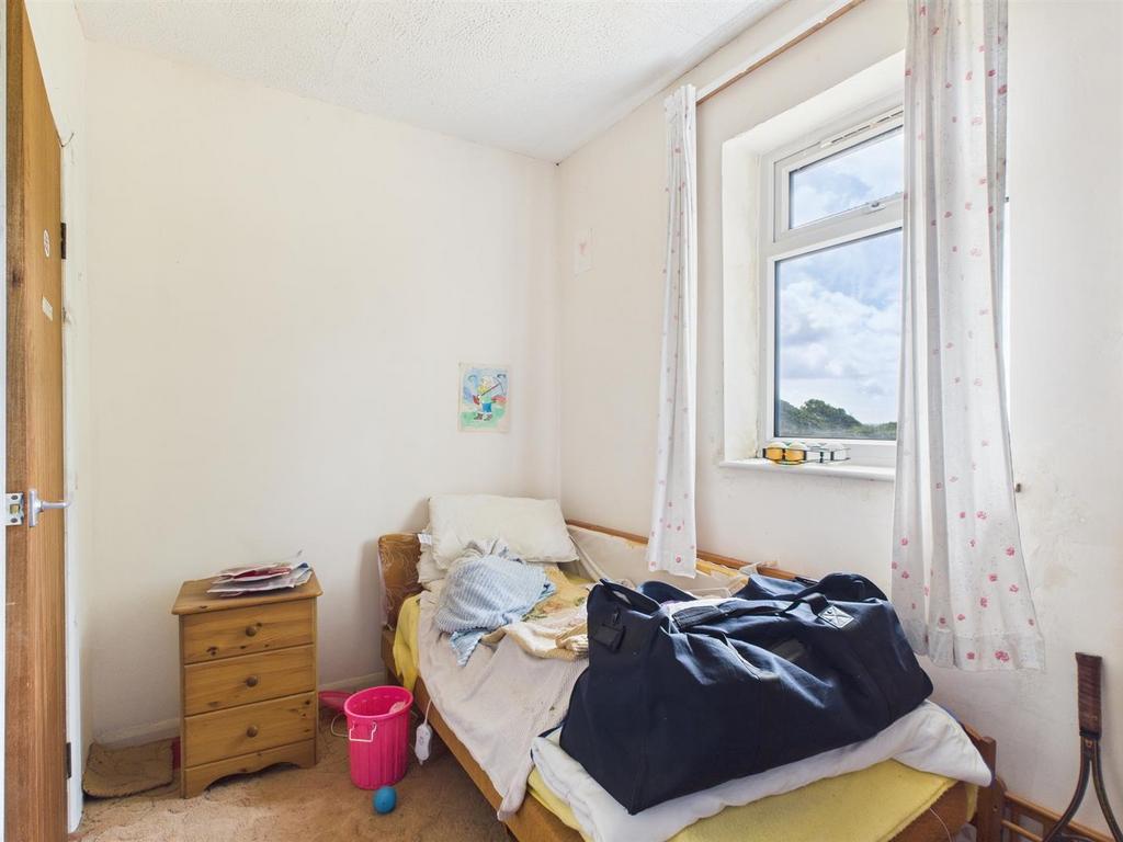CAM05474 G0-PR0012-STILL007.jpg