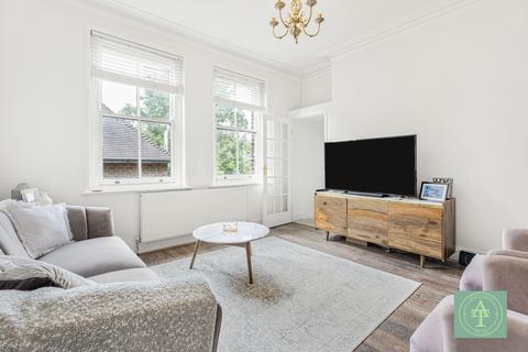undefined, Queen Anne's Place, Bush Hill Park, Enfield, EN1