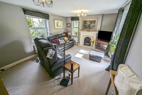 undefined, Thrush Close, Corby NN18