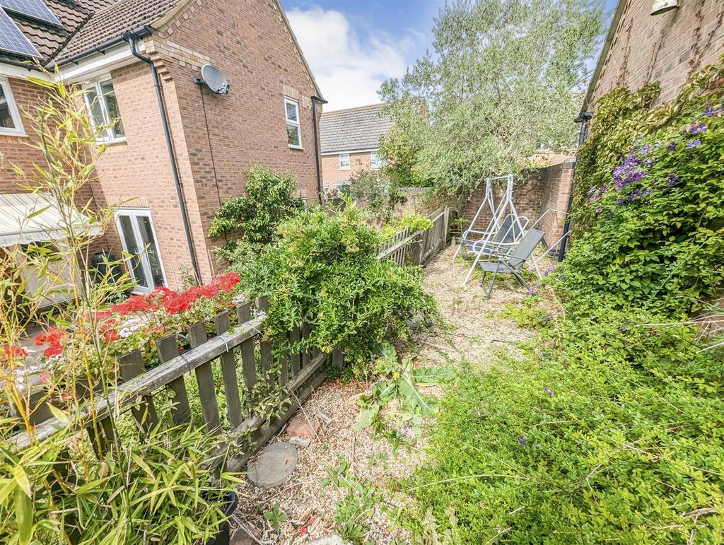 PXL 20250717 150032548.RAW-01.COVER.jpg