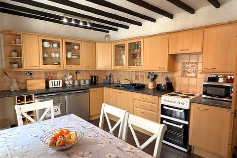 5 Berkeley Place, Ilfracombe, EX34 9NB
