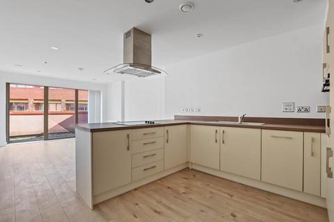 2 bedroom flat for sale, Ossory Road, London SE1