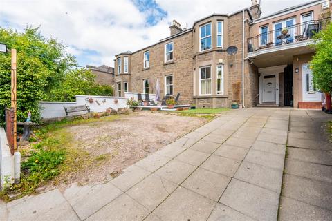 4 bedroom house for sale - Forfar Road, Dundee