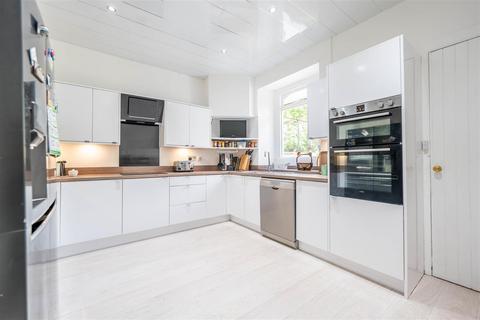 undefined, Forfar Road, Dundee