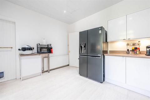 undefined, Forfar Road, Dundee