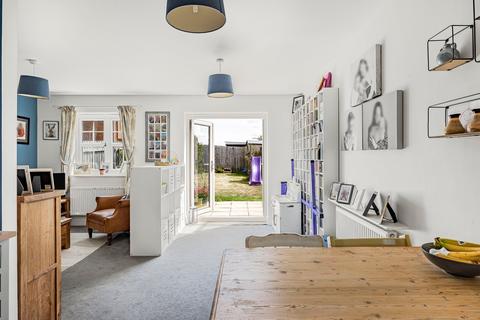 undefined, Roman Way, Shrivenham, Oxfordshire, SN6