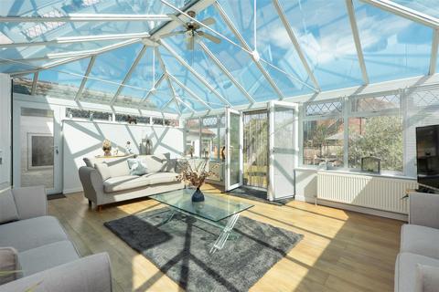 2 bedroom detached house for sale, St. Swithins Road, Whitstable