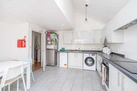 6 bedroom detached bungalow for sale, Earlham Green Lane, Norwich