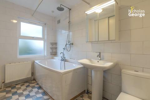 1a Chestnut Road, Birmingham, B13 9AJ