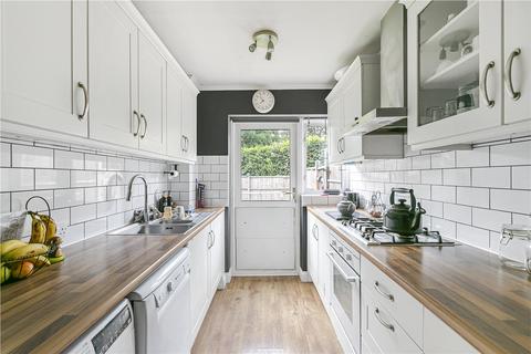 11 Broadacre, Staines-upon-thames, TW18 2DH
