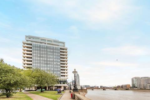 Peninsula Heights, Albert Embankment, London, SE1