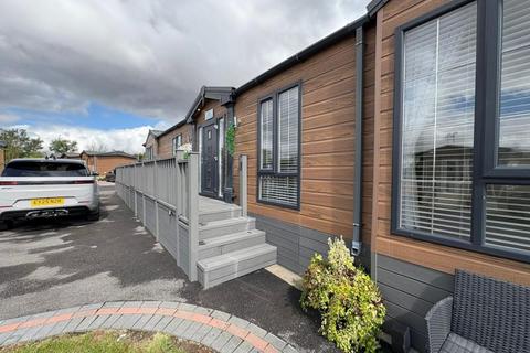 undefined, Oakwood Retreat York