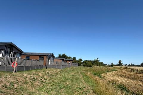 undefined, Oakwood Retreat York