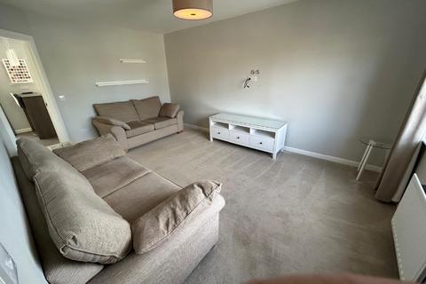 3 bedroom semi-detached house to rent, Denview Wynd, Kingswells, Aberdeen, AB15