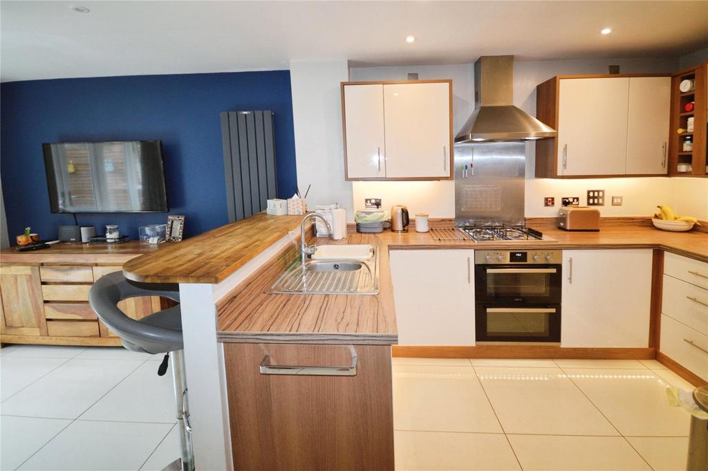 Kitchen/Family Room