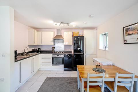 undefined, Balmoral House, 1 Hadleigh Grove, Coulsdon, CR5