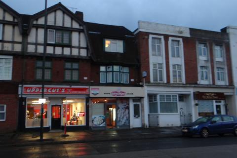 1 bedroom flat to rent, Holdenhurst Road, Springbourne, Bournemouth, BH8