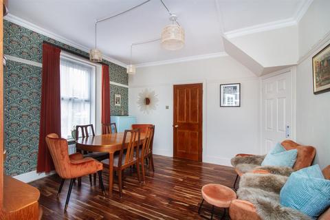 3 bedroom end of terrace house for sale, Stratford Road, Newcastle Upon Tyne, NE6