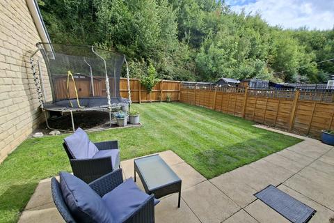 5 bedroom detached house for sale, Samuel Fox Avenue, Deepcar, S36