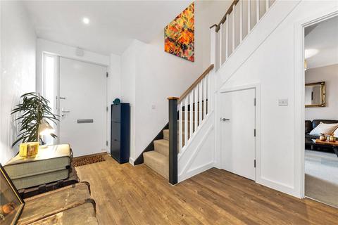 3 bedroom apartment to rent, Hering Road, Trumpington, Cambridge, Cambridgeshire