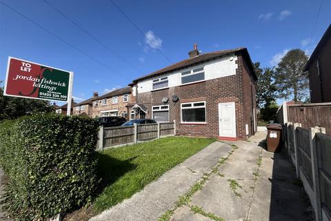 2 bedroom house to rent, Vernon Road, Bredbury, Stockport