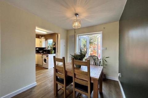 undefined, Dickson Close, Northampton NN4