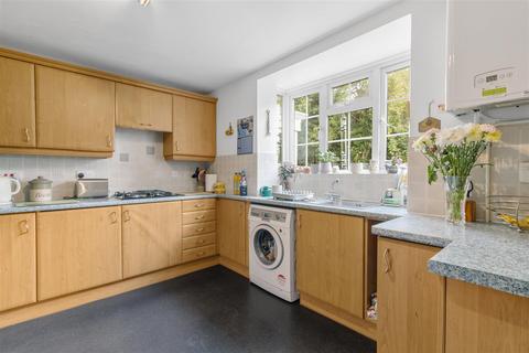 3 bedroom terraced house for sale, Bernhard Gardens, Polegate BN26