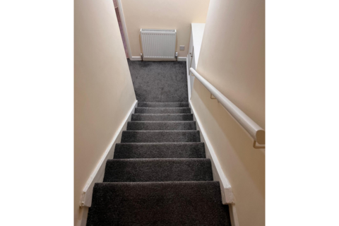 2 bedroom flat for sale, High Street, London NW10