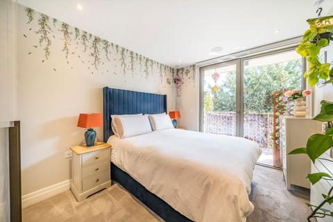 1 bedroom flat for sale, Espalier Gardens, London NW6
