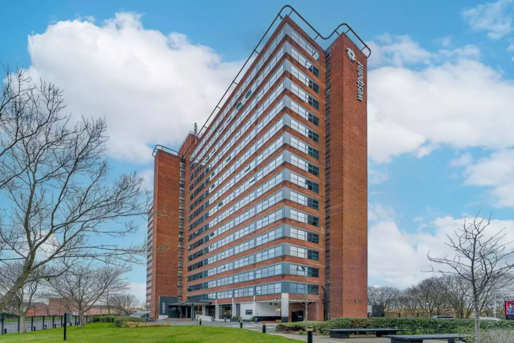 1 bedroom flat for sale - Photo 3