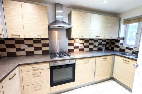 39 Fremantle Way, Hayes, UB3 2FX
