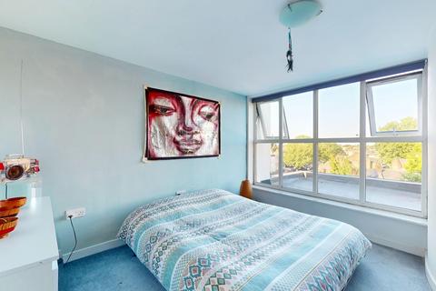 1 bedroom flat to rent, The Grove