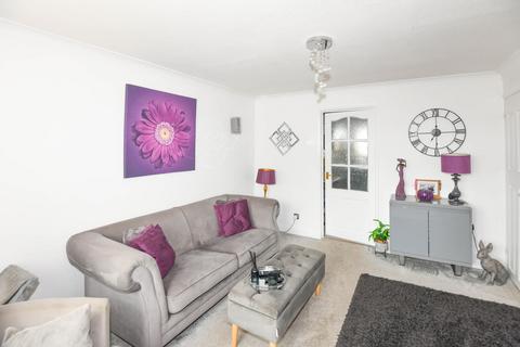 64 Boundary Walk, Trowbridge, BA14 0LZ