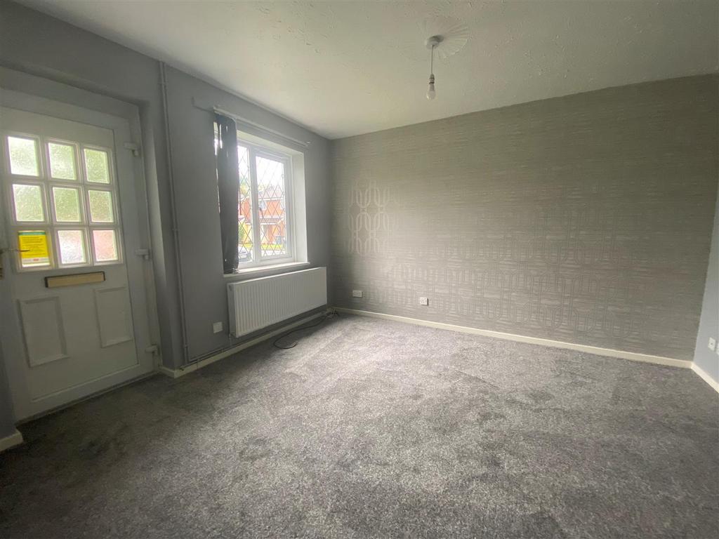 Lounge 3.jpg