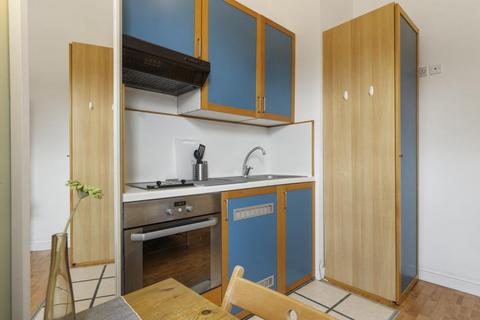undefined, West Cromwell Road, Earls Court, SW5