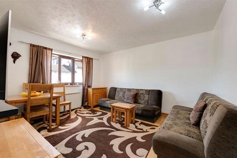 1 bedroom flat for sale, Gratton Terrace, London NW2