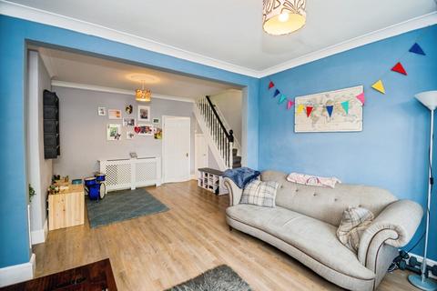3 bedroom semi-detached house for sale, Winchester Road, Southampton SO16