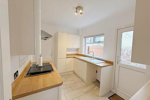 2 bedroom terraced house for sale, Johnson Street, Cleethorpes, N.E. Lincs, DN35 7NA