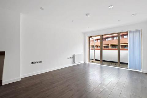 2 bedroom flat for sale, Ossory Road, London SE1